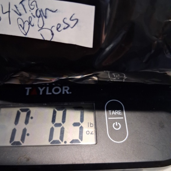 Vintage Celavie Beige Cocktail V Neck Dress‎ Size Small Made in the US - Picture 9 of 9